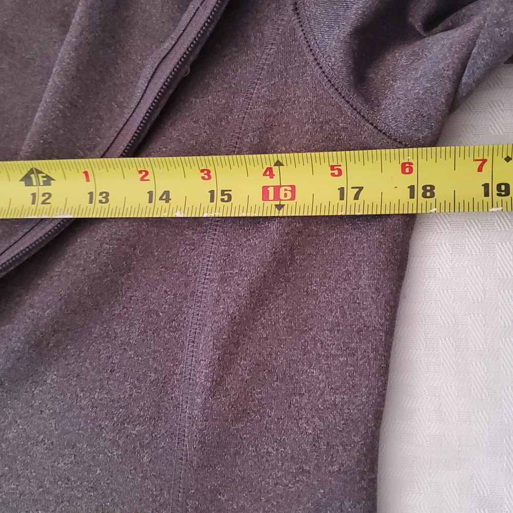ALO Yoga Gray Jacket with Full-Length Zipper - Picture 15 of 17